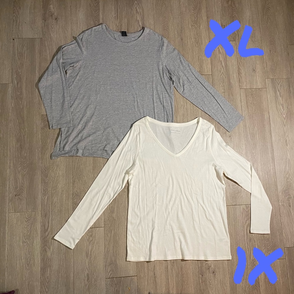 💜3/$25💜 2 Long Sleeve Tops XL/1X- Grey and Off-White
